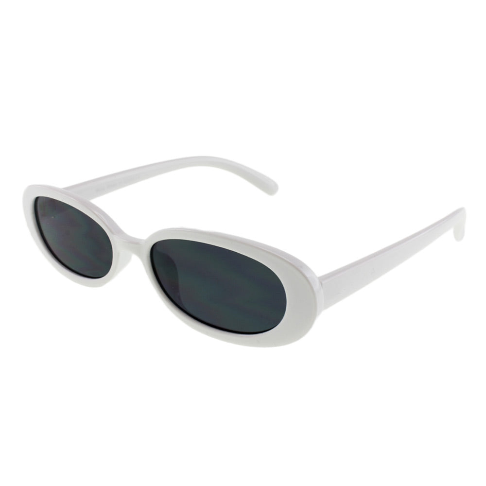 MQ Blair Sunglasses in White / Smoke